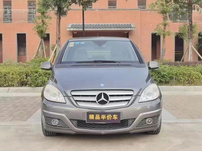 东莞11年奔驰B1