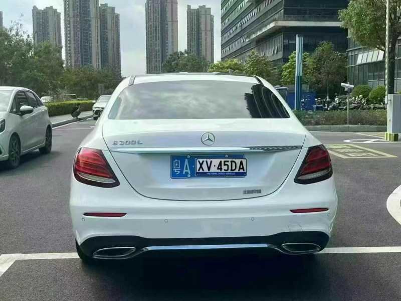 东莞19年奔驰E9