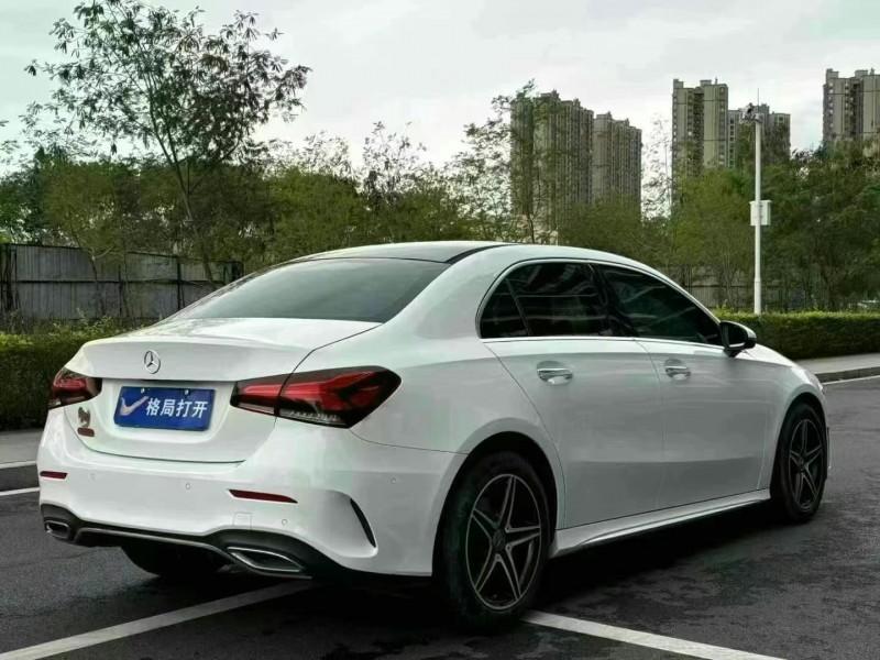 东莞20年奔驰A8