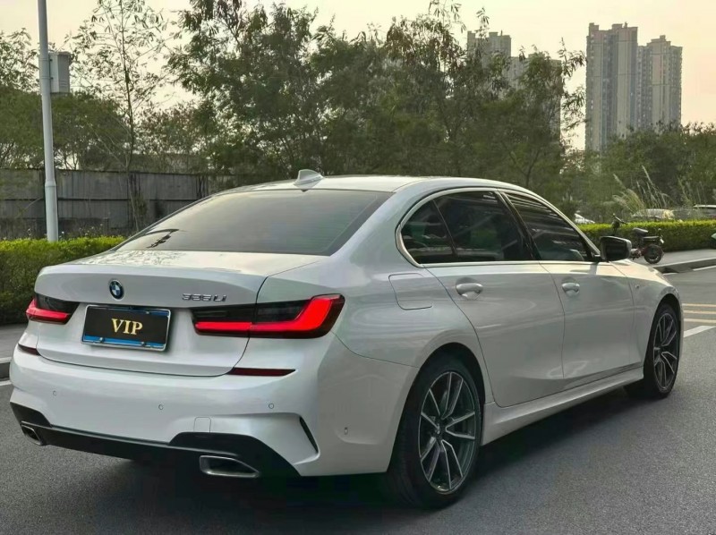 东莞20年宝马3系7