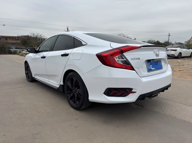 广州21年本田思域5