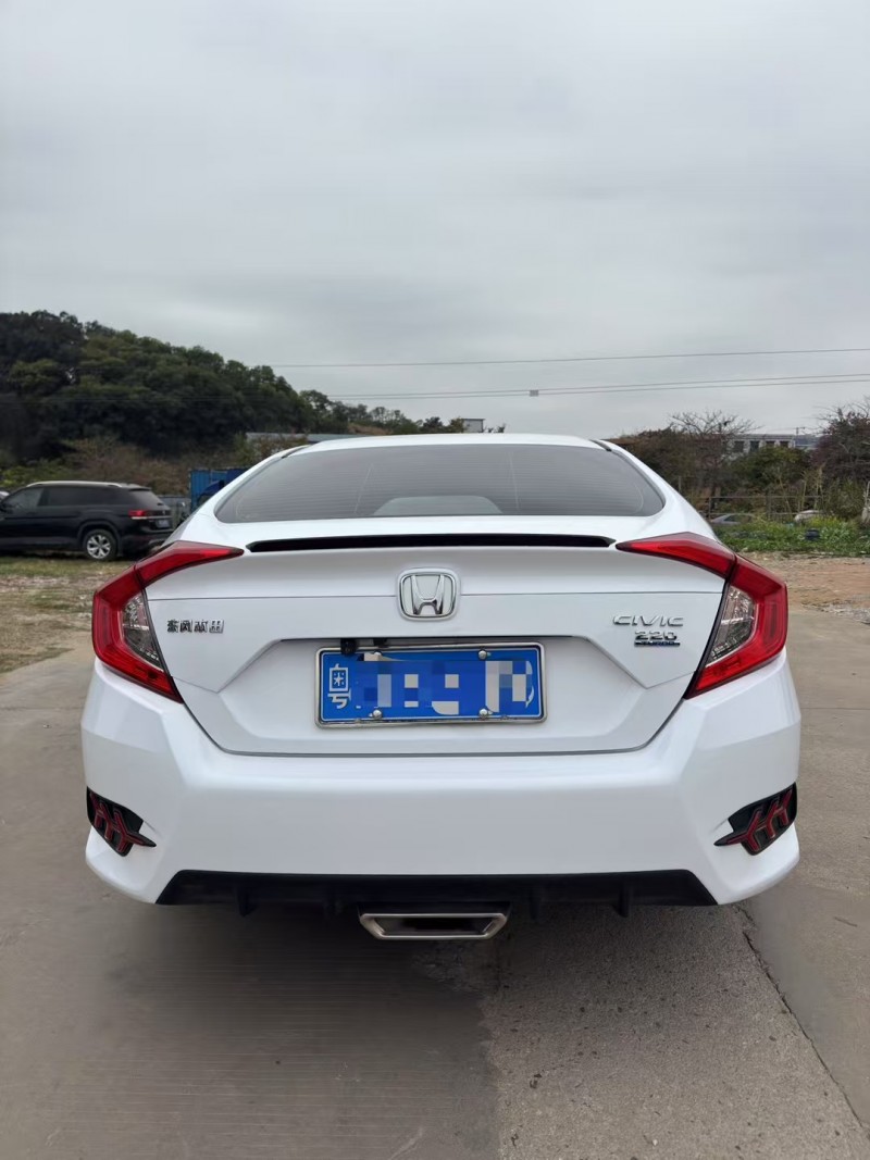 广州21年本田思域9