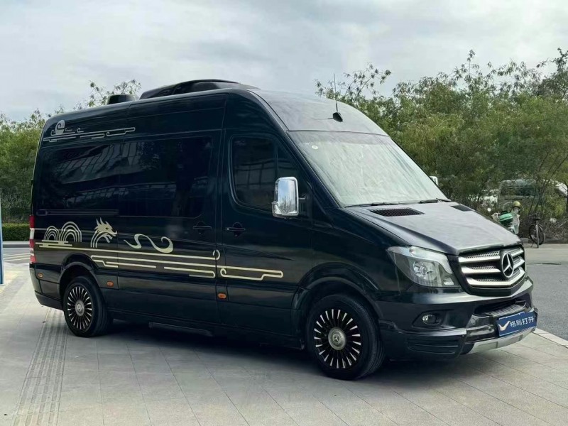 东莞16年奔驰斯宾特3