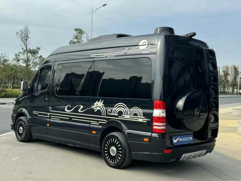 东莞16年奔驰斯宾特8