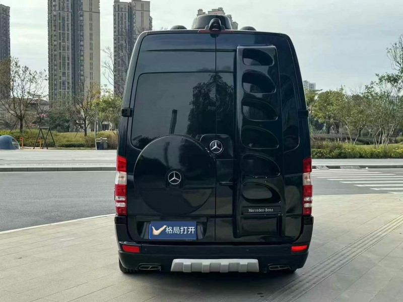 东莞16年奔驰斯宾特9