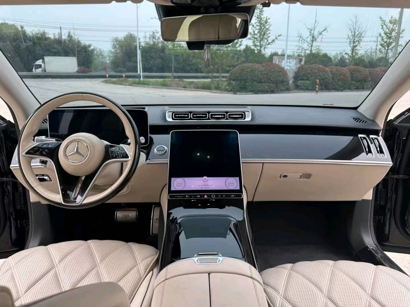 徐州22年奔驰迈巴赫S级5