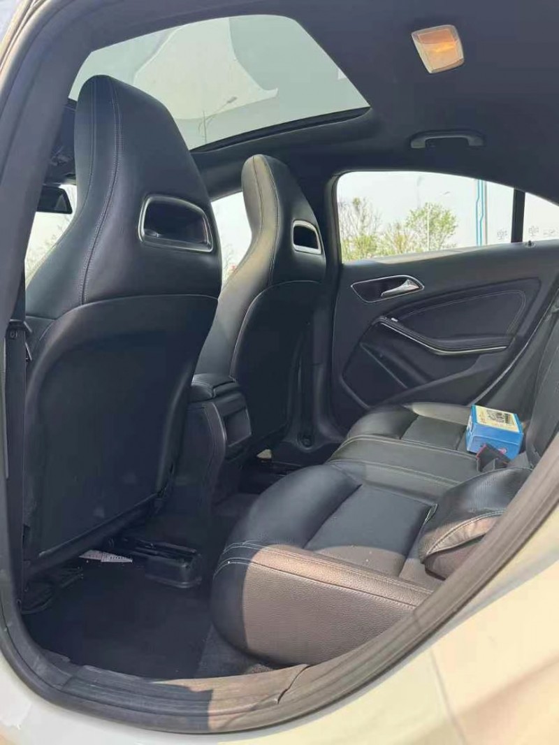 东莞17年奔驰CLA5