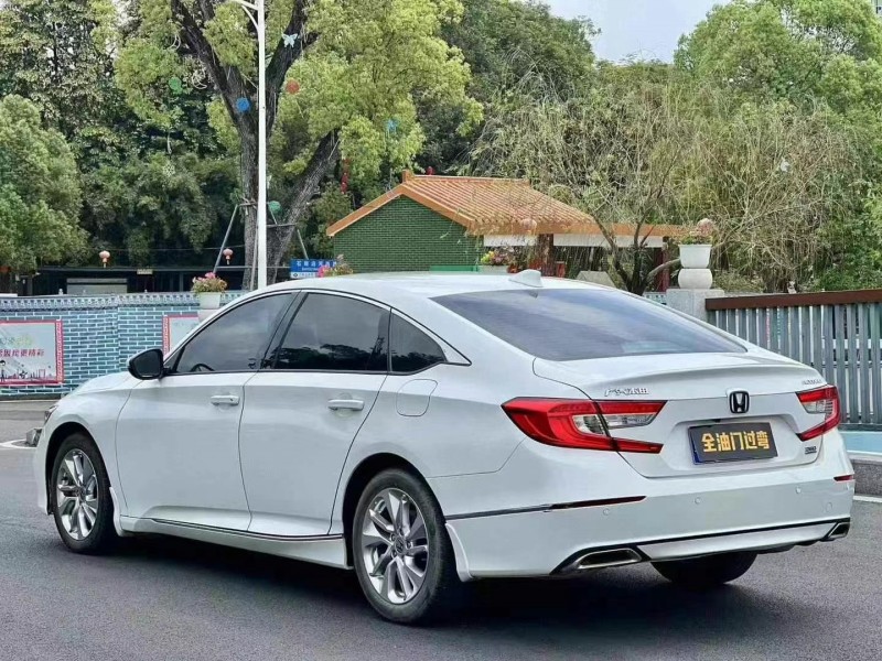广州21年本田雅阁7