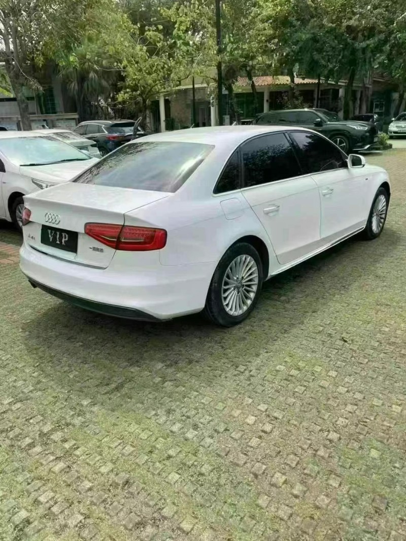 东莞16年奥迪A4L9