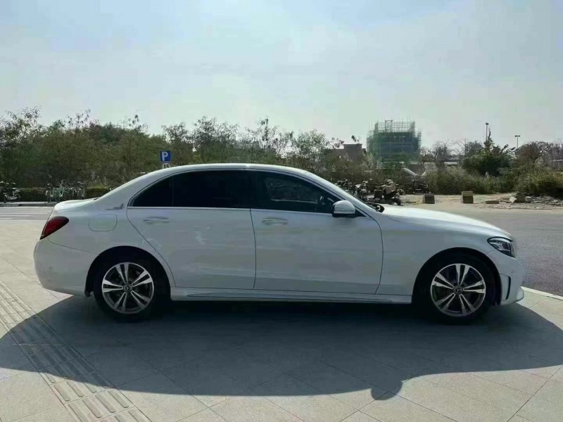 东莞20年奔驰C8