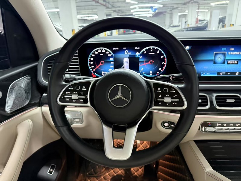 广州23年奔驰GLE7