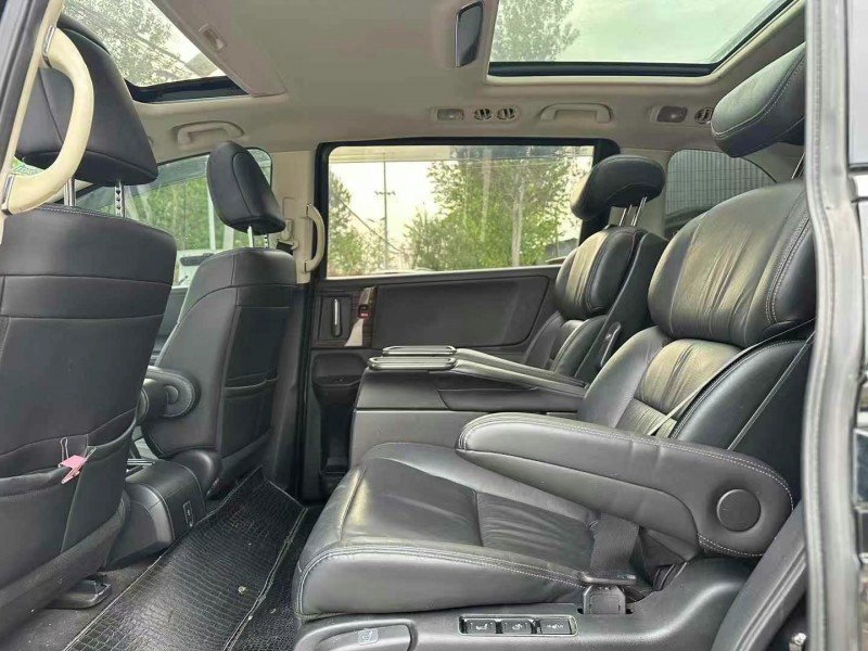 徐州17年本田艾力绅5