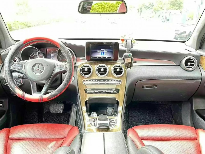 东莞19年奔驰GLC5