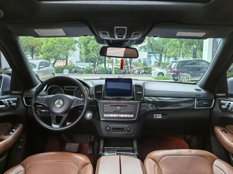 广州19年奔驰GLS6