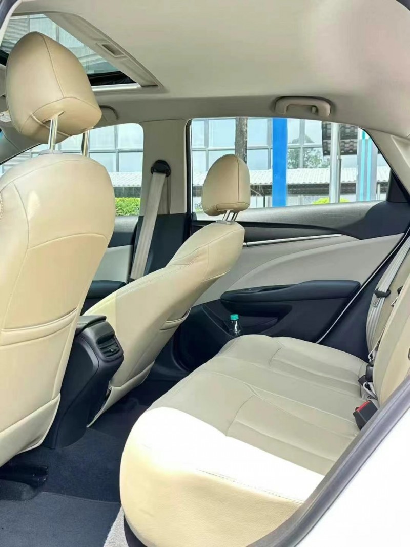 东莞18年别克英朗4