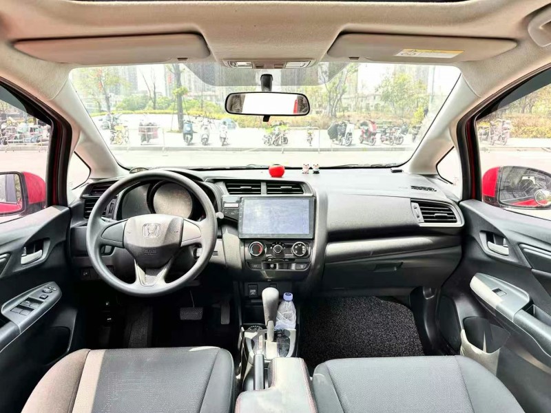 东莞18年本田飞度4