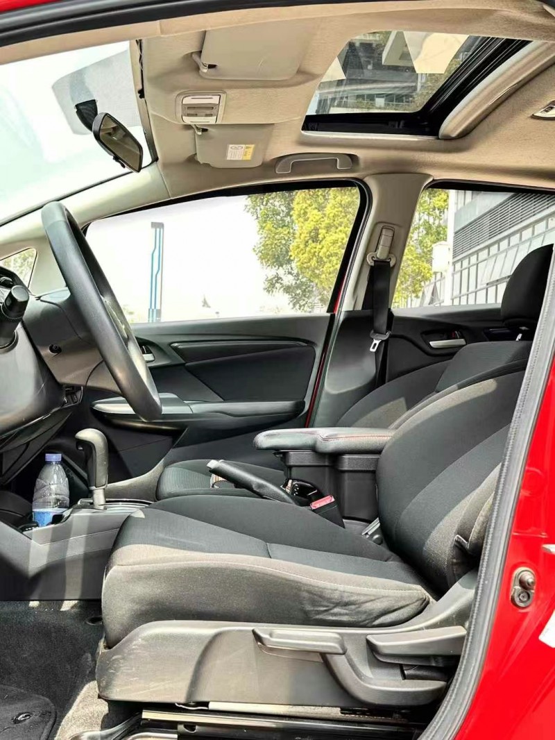 东莞18年本田飞度6