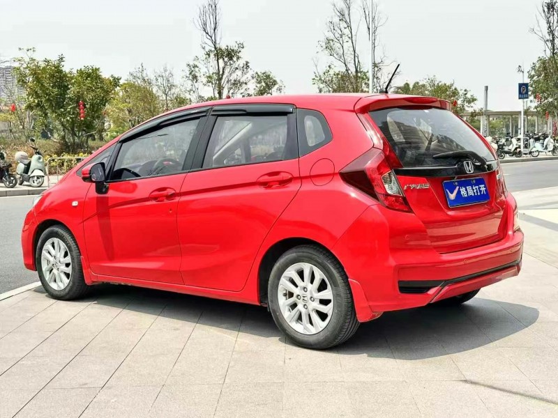 东莞18年本田飞度7