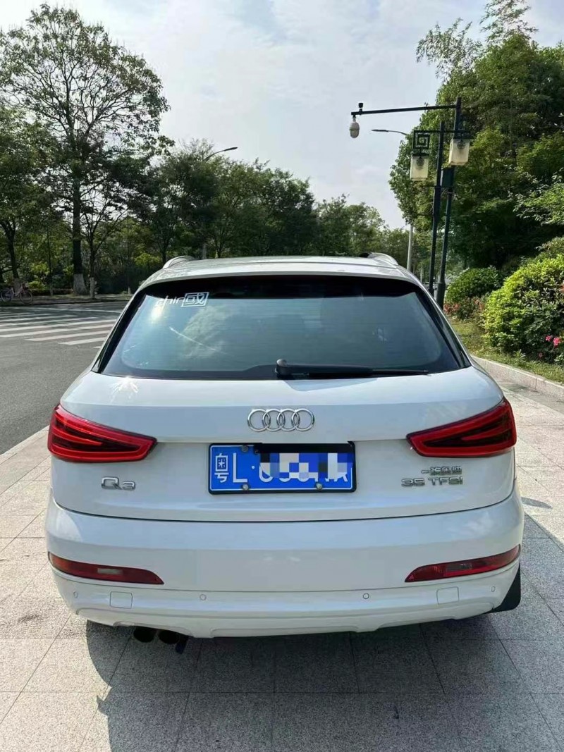 深圳14年奧迪Q32