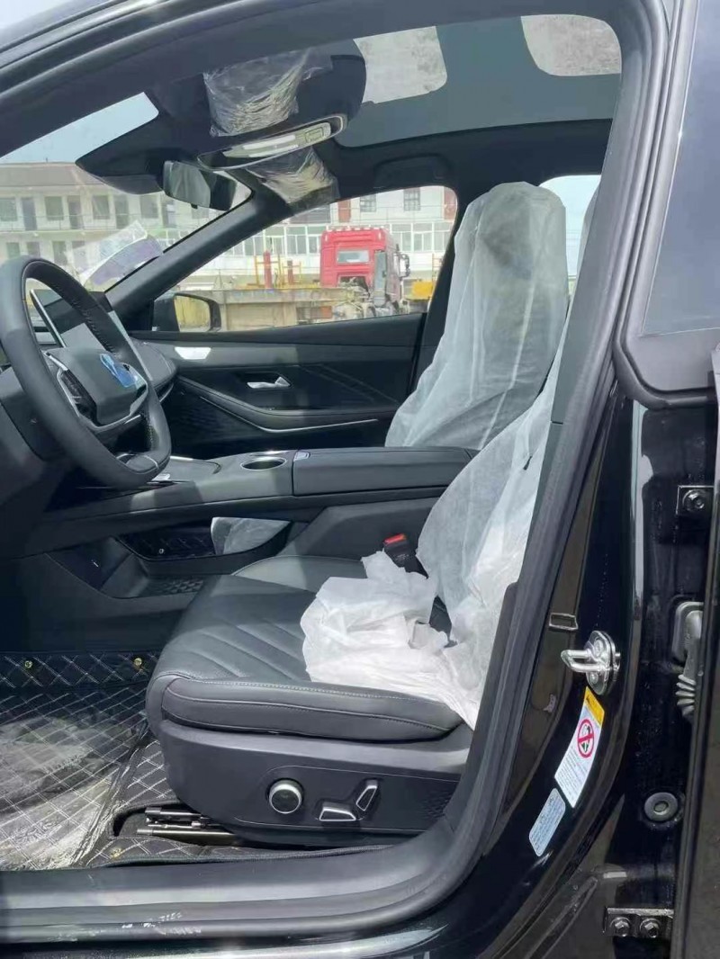克孜勒蘇25年長安汽車深藍6