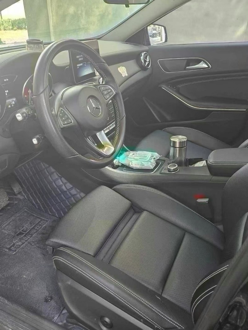 广州18年奔驰GLA4