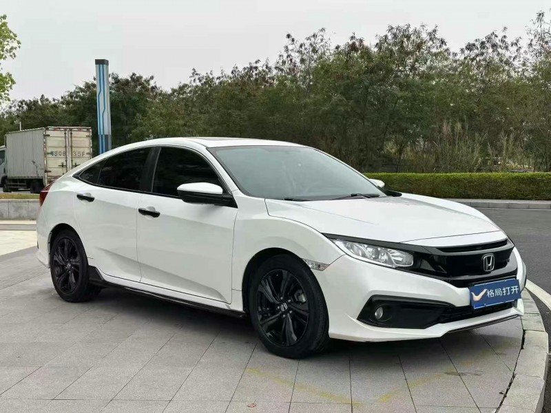 东莞21年本田思域2