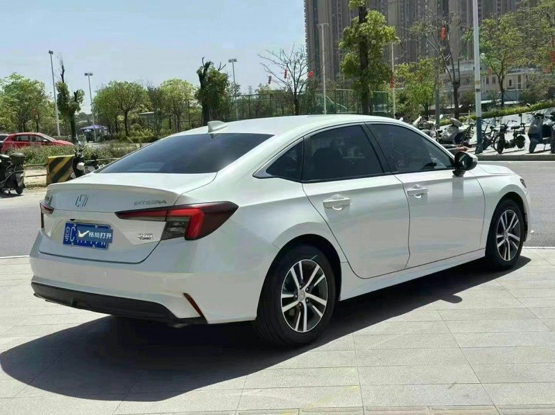 东莞23年本田型格8