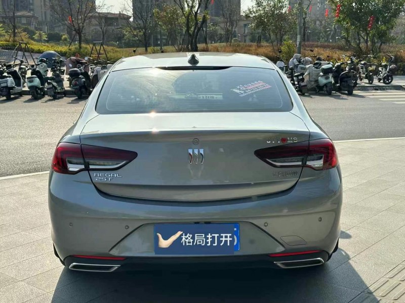 东莞24年别克君威9