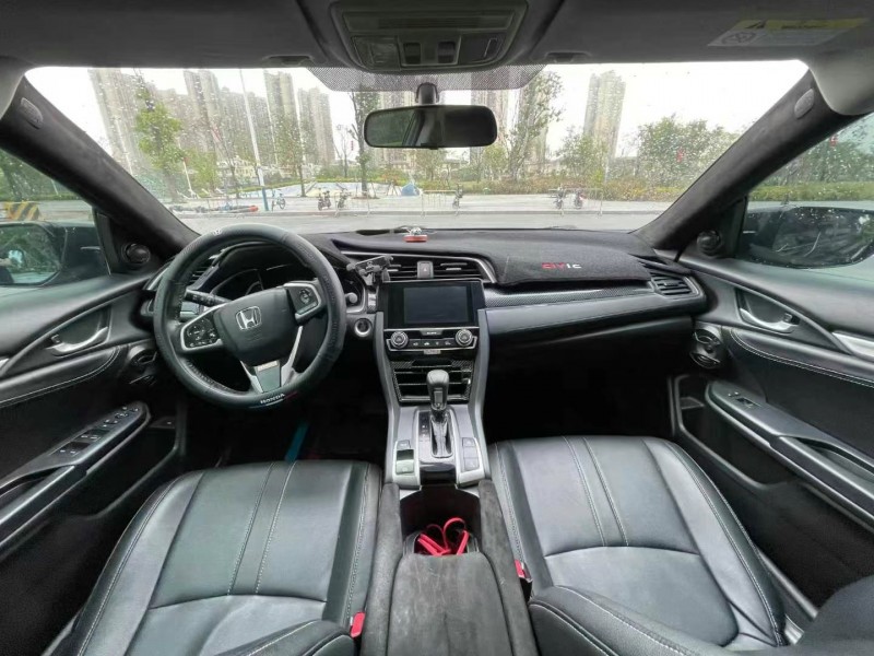 东莞16年本田思域6