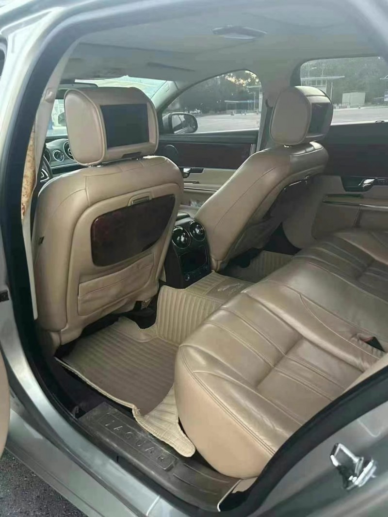 來賓12年捷豹XJL7