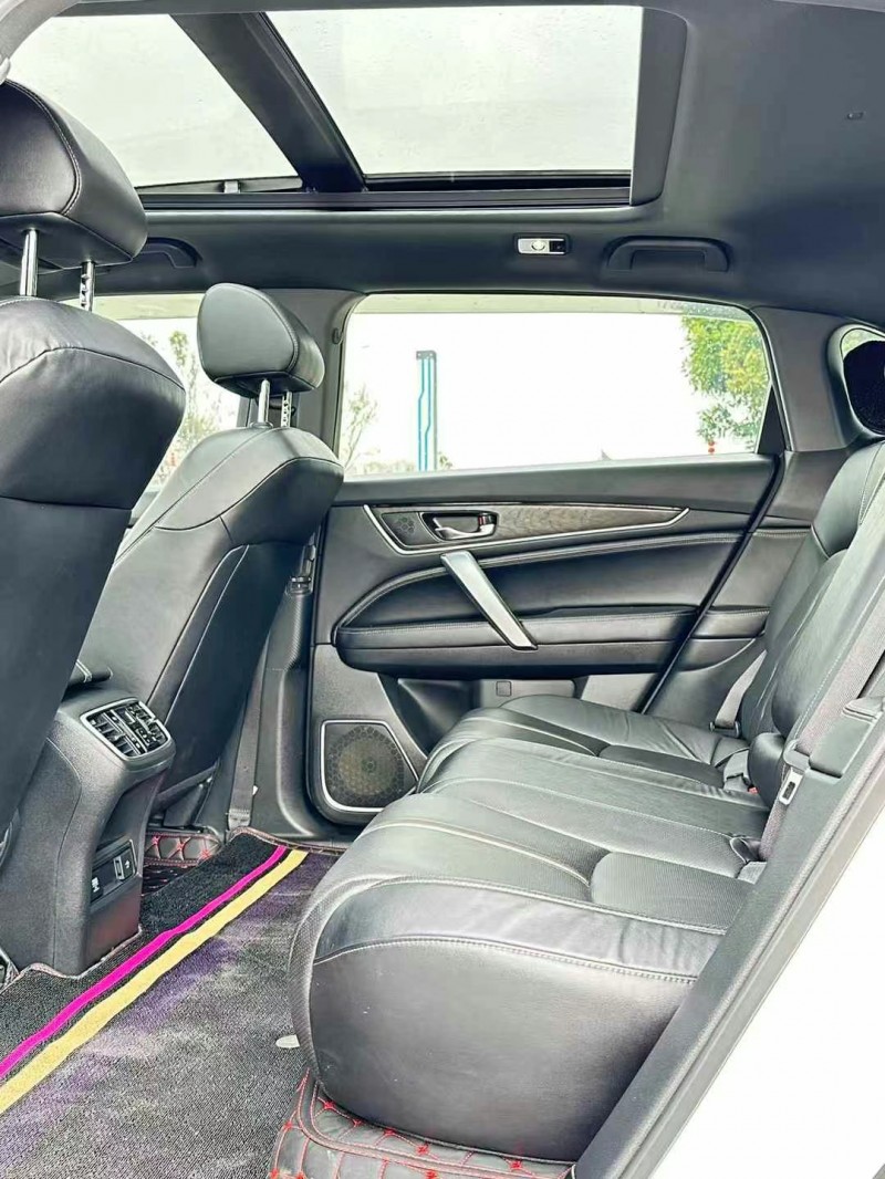 东莞21年本田URV4