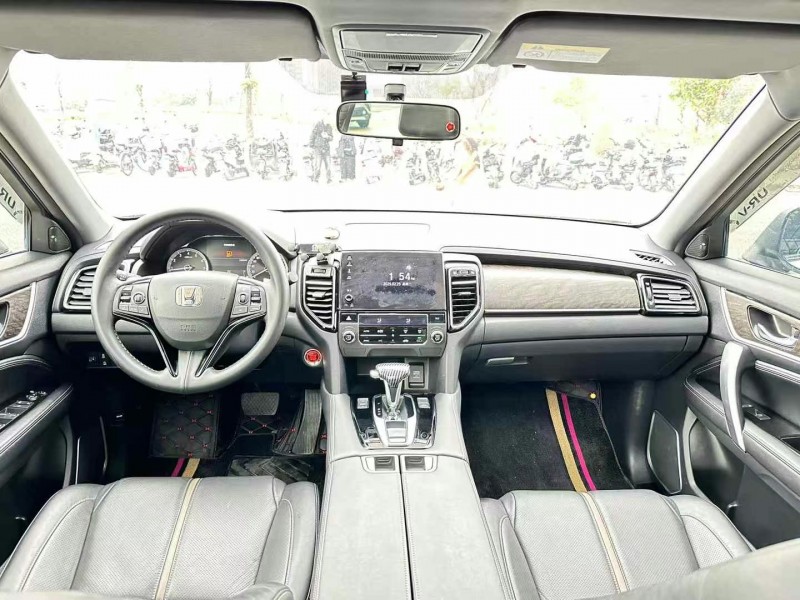 东莞21年本田URV5