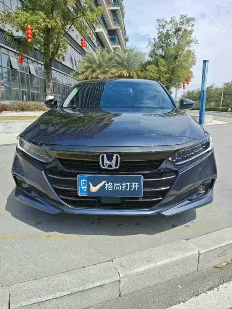 东莞22年本田雅阁1
