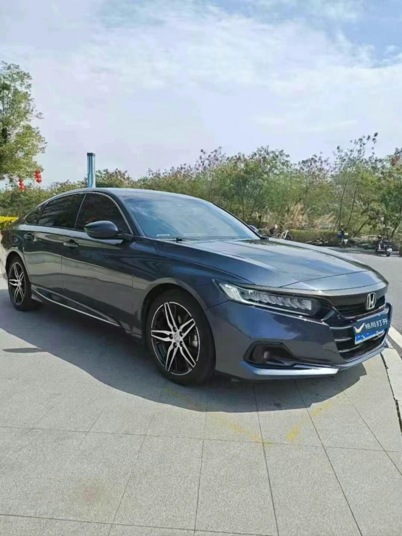 东莞22年本田雅阁3