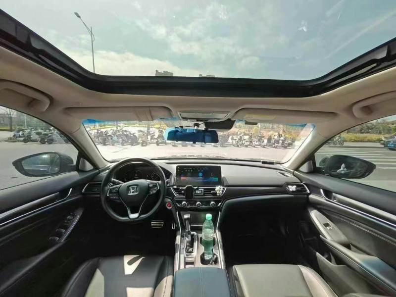 东莞22年本田雅阁6