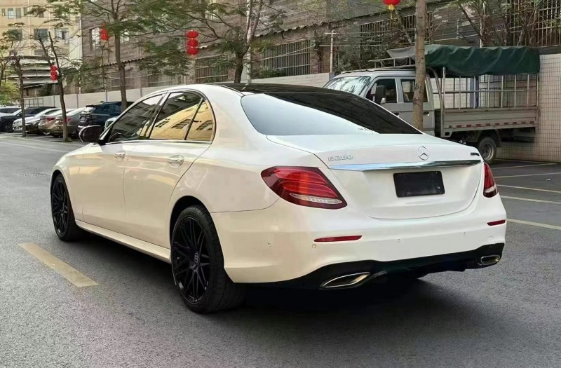 广州20年奔驰E8