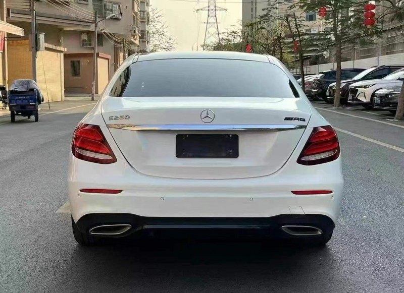 广州20年奔驰E9