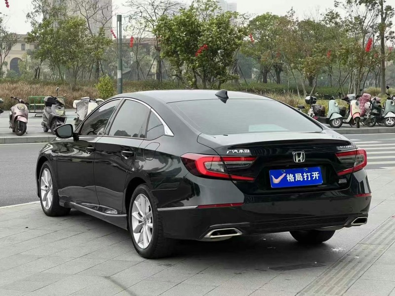 东莞23年本田雅阁8
