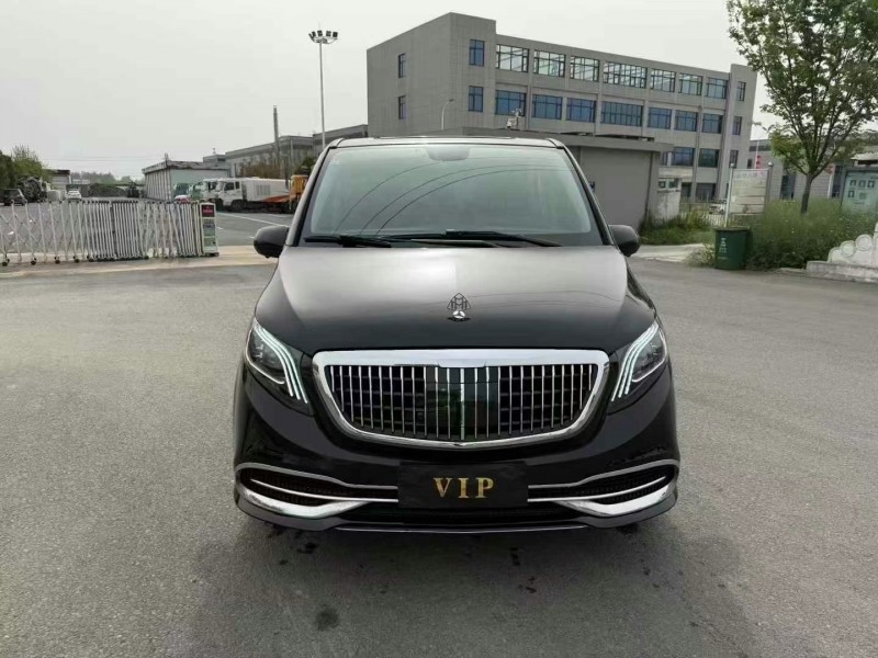 徐州19年奔驰威霆1