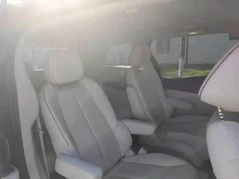 徐州21年别克GL85