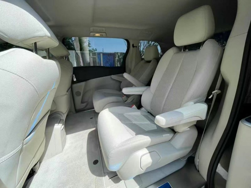 徐州23年别克GL86