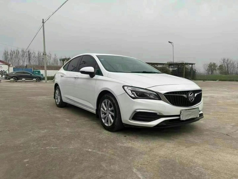 徐州19年别克威朗3