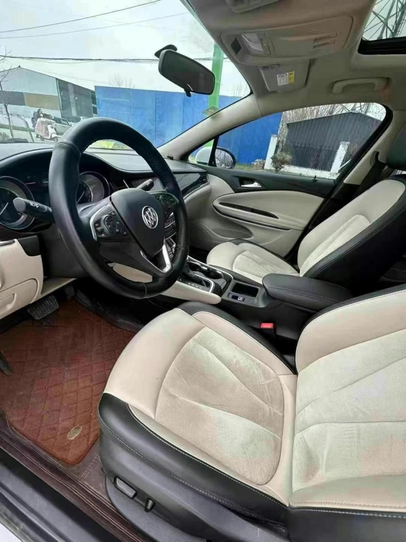 徐州19年别克威朗6