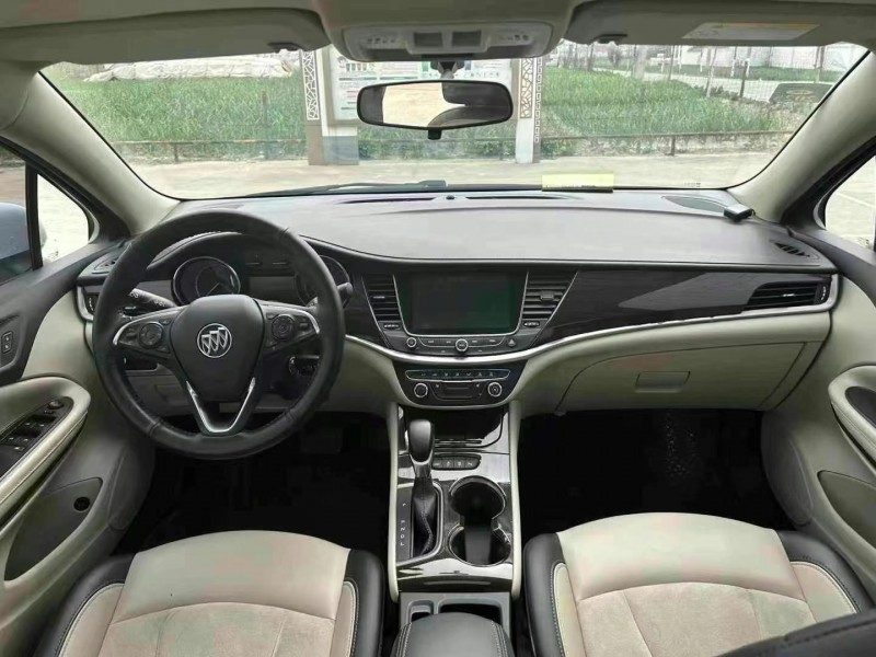 徐州19年别克威朗8