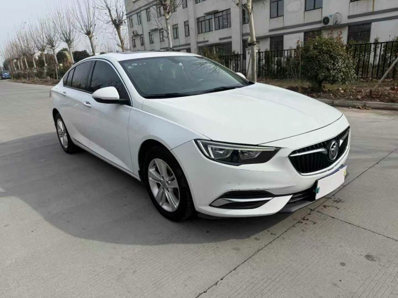 徐州19年别克君威3