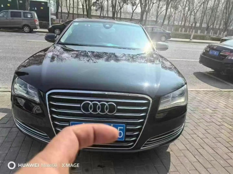 徐州13年奥迪A8L1