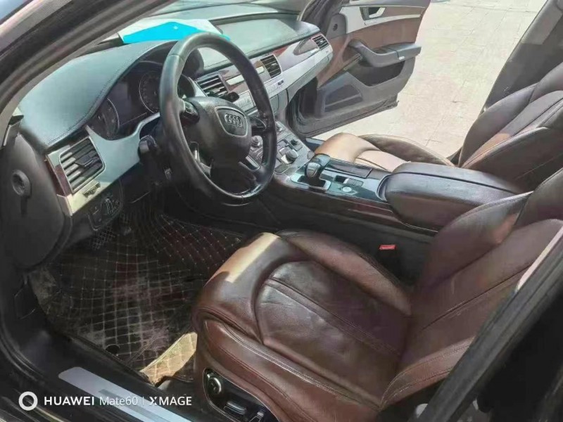 徐州13年奥迪A8L5