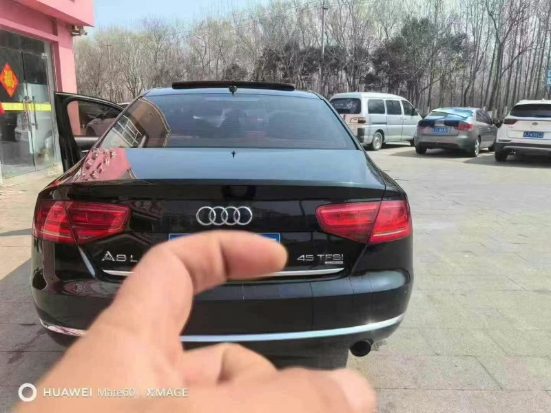 徐州13年奥迪A8L9