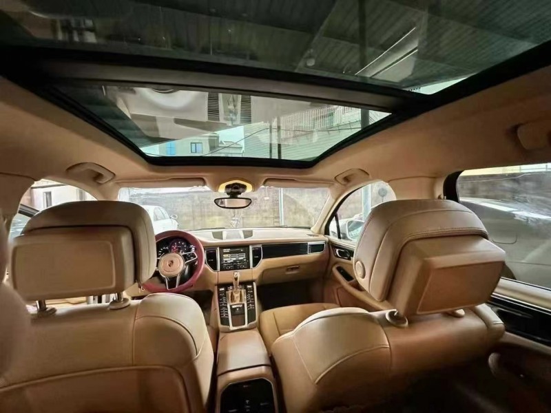 福州16年保時捷Macan7