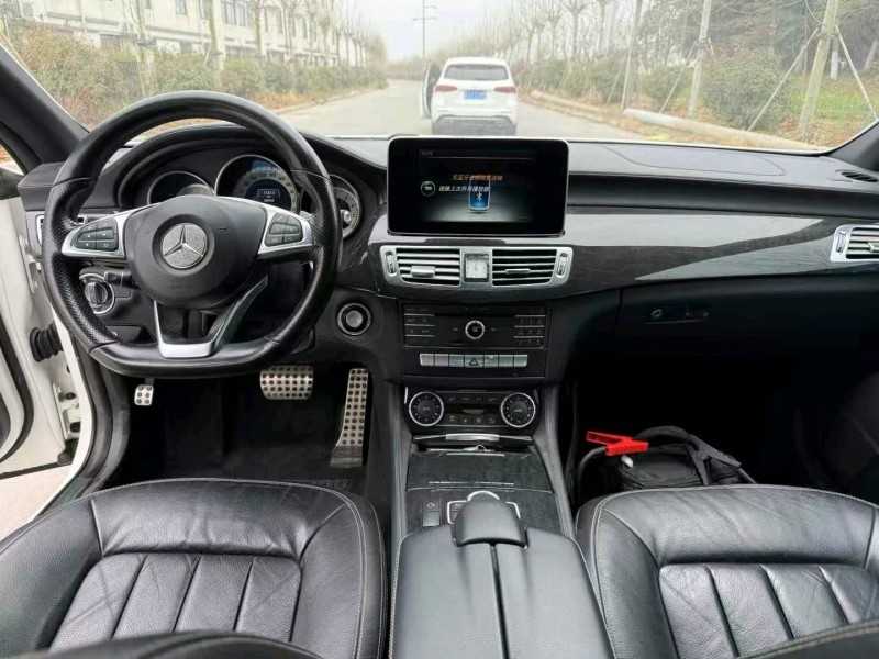 徐州17年奔驰CLS7